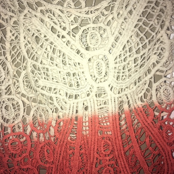 CROCHET BOHO TOP - Picture 2 of 5